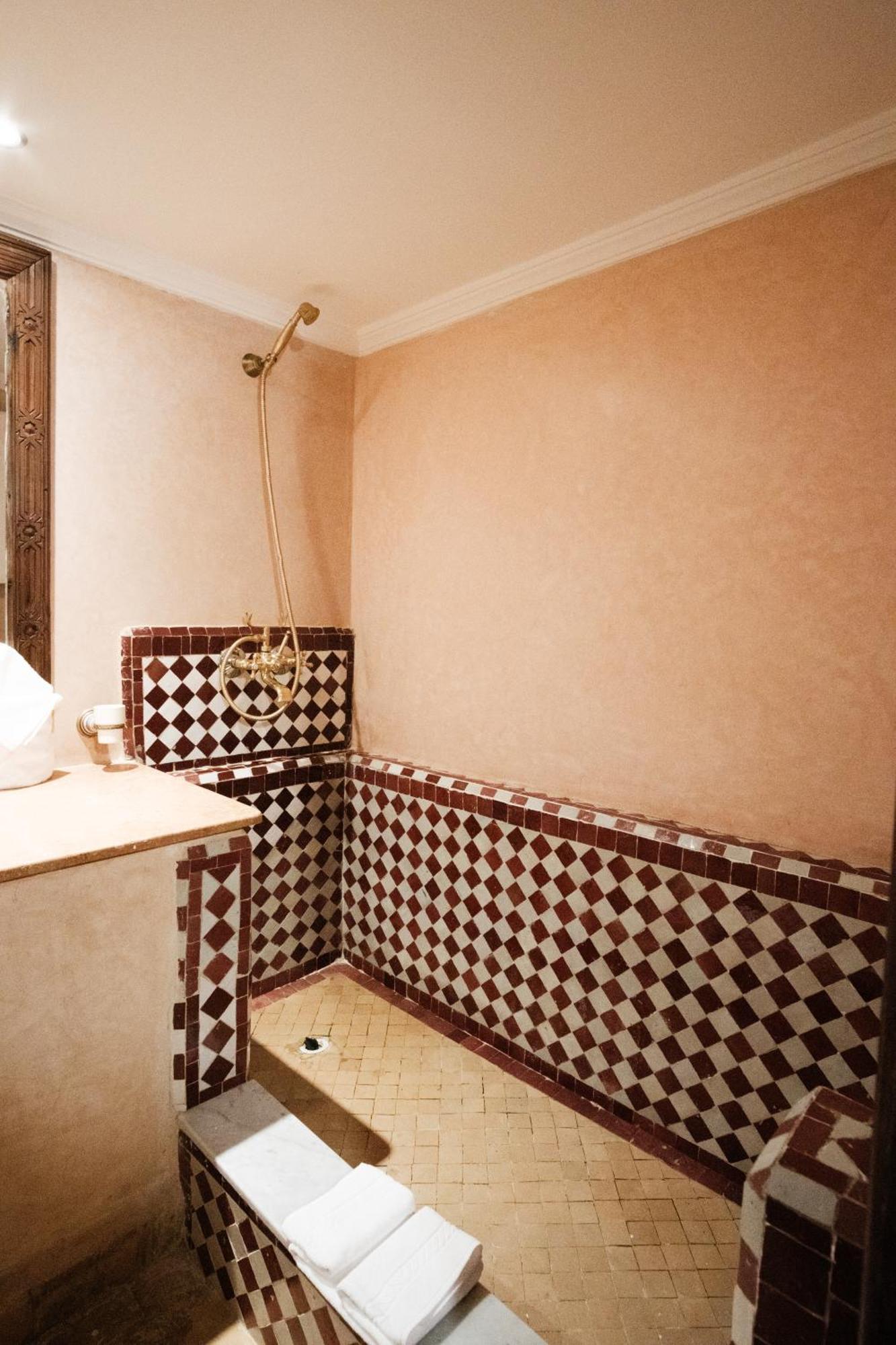 Riad Dar Laura เฟส ภายนอก รูปภาพ